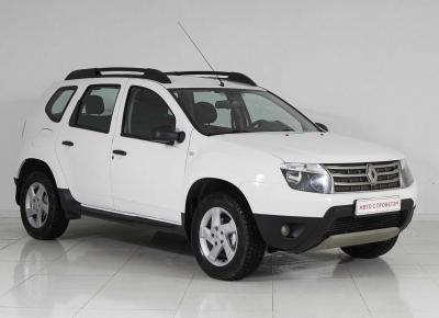 Фото Renault Duster