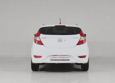 Фото Hyundai Solaris