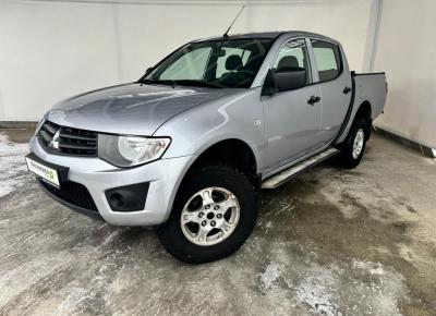 Фото Mitsubishi L200