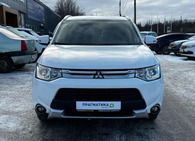 Фото Mitsubishi Outlander