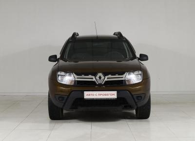 Фото Renault Duster