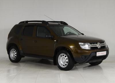 Фото Renault Duster