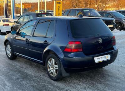 Фото Volkswagen Golf