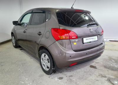 Фото Kia Venga