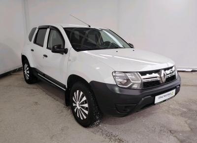 Фото Renault Duster