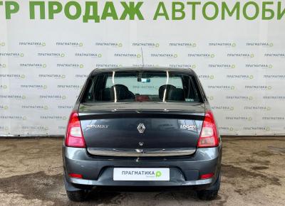 Фото Renault Logan