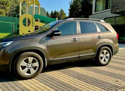 Фото Kia Sorento