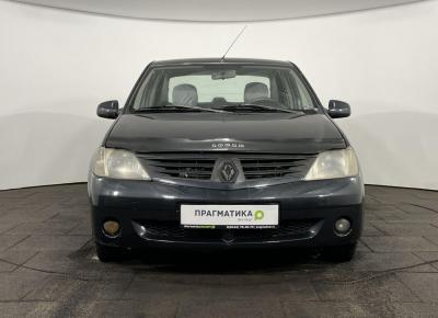 Фото Renault Logan