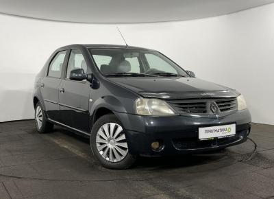 Фото Renault Logan