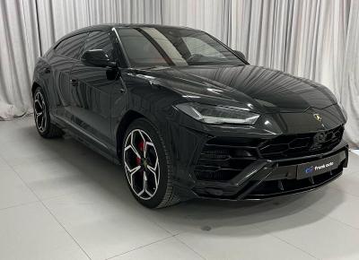 Фото Lamborghini Urus