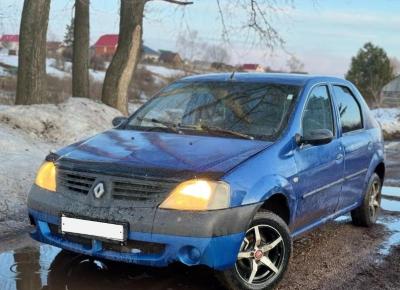 Фото Renault Logan