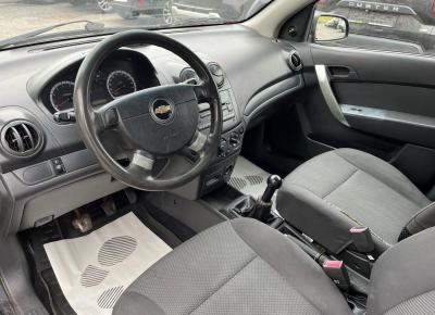 Фото Chevrolet Aveo