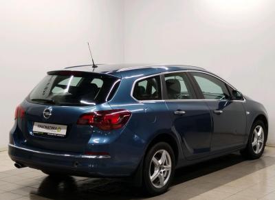 Фото Opel Astra
