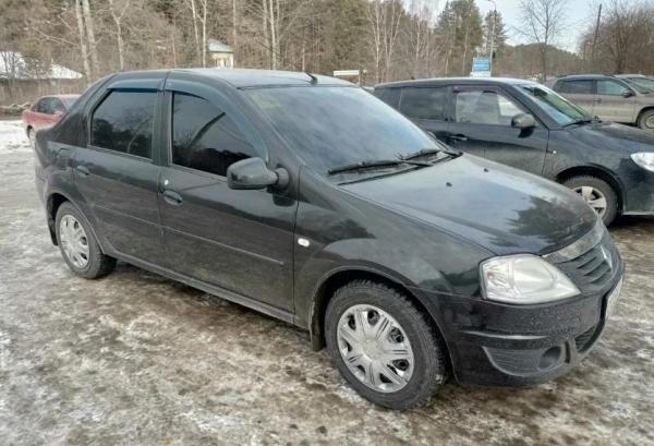 Renault Logan, 2011 год выпуска с двигателем Бензин, 700 000 RUB в г. Екатеринбург