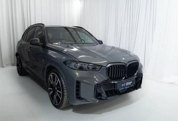 BMW X5, 2023 год выпуска с двигателем Дизель, 15 900 000 RUB в г. Москва