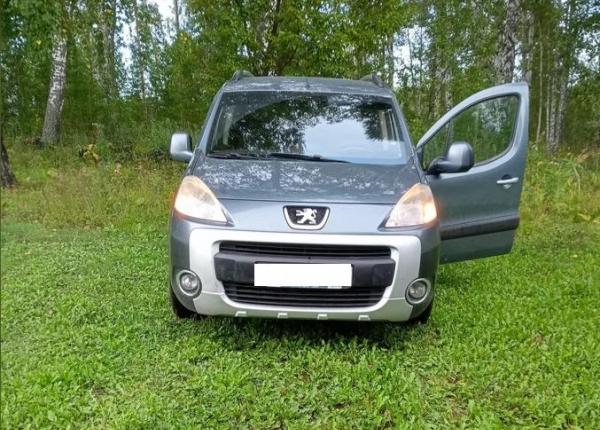 Peugeot Partner, 2012 год выпуска с двигателем Бензин, 770 000 RUB в г. Новосибирск