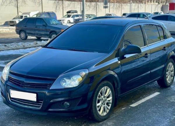 Opel Astra, 2011 год выпуска с двигателем Бензин, 850 000 RUB в г. Екатеринбург