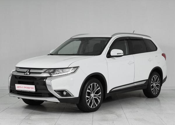 Mitsubishi Outlander, 2015 год выпуска с двигателем Бензин, 2 012 000 RUB в г. Москва