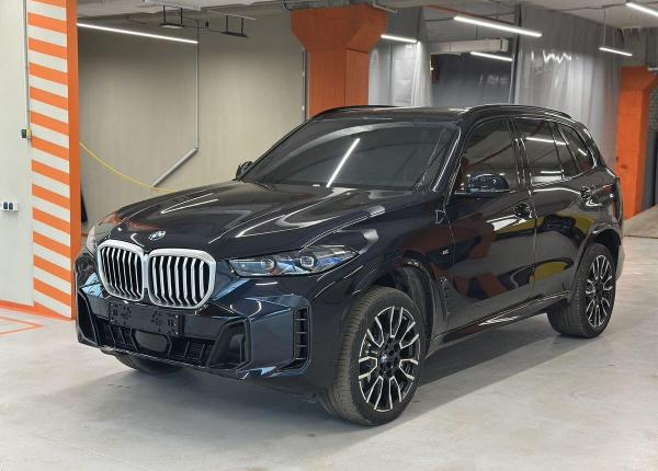 BMW X5, 2023 год выпуска с двигателем Бензин, 14 450 000 RUB в г. Москва