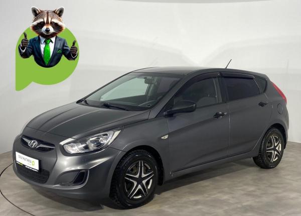 Hyundai Solaris, 2012 год выпуска с двигателем Бензин, 649 000 RUB в г. Санкт-Петербург