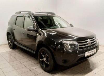Фото Renault Duster