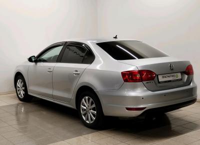 Фото Volkswagen Jetta