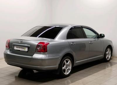 Фото Toyota Avensis