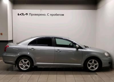 Фото Toyota Avensis