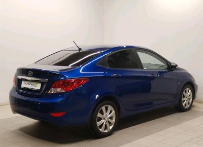 Фото Hyundai Solaris