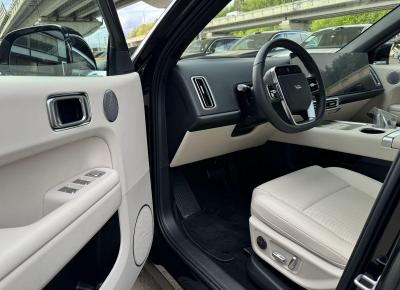 Фото LiXiang L6