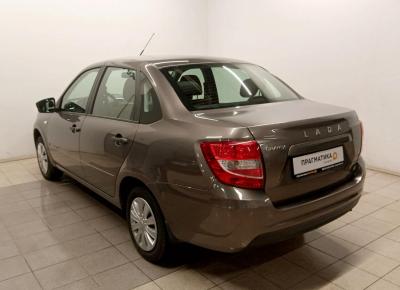 Фото LADA (ВАЗ) Granta