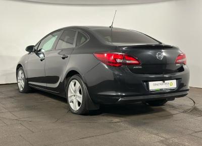 Фото Opel Astra
