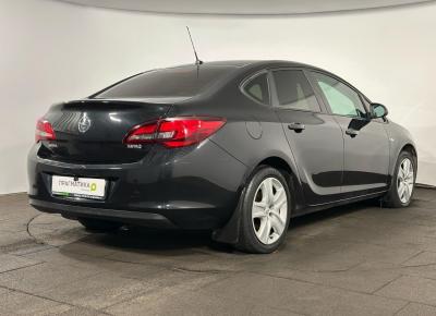 Фото Opel Astra