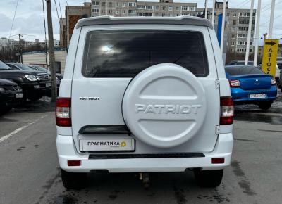 Фото УАЗ Patriot