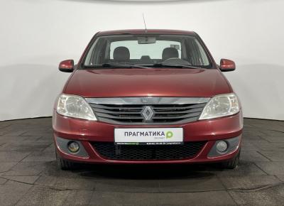Фото Renault Logan