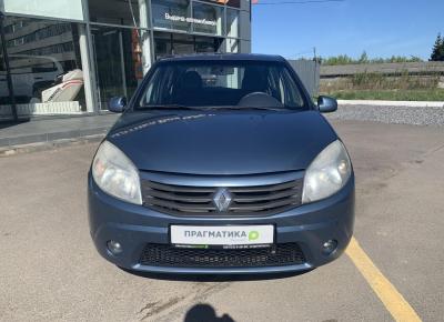 Фото Renault Sandero