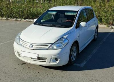Фото Nissan Tiida