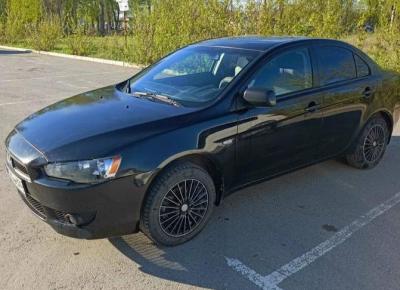 Фото Mitsubishi Lancer