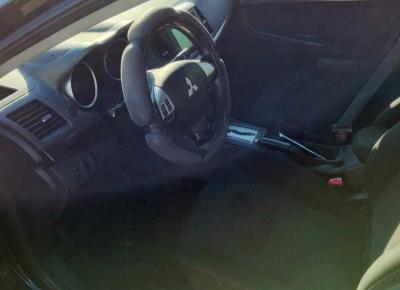 Фото Mitsubishi Lancer