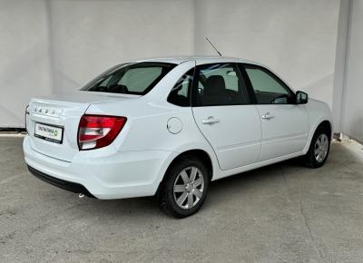 Фото LADA (ВАЗ) Granta