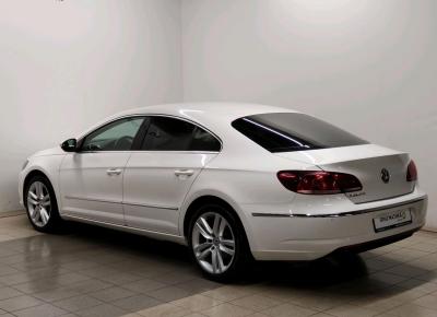 Фото Volkswagen Passat CC
