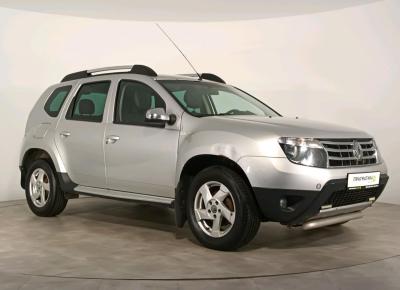 Фото Renault Duster