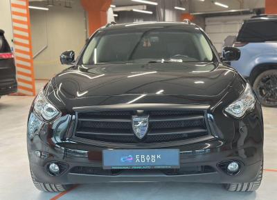 Фото Infiniti QX70