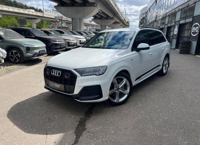 Фото Audi Q7