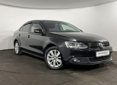 Фото Volkswagen Jetta
