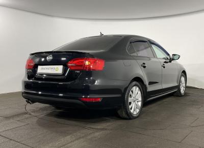Фото Volkswagen Jetta