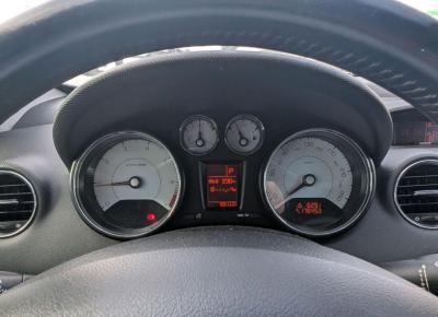 Фото Peugeot 308