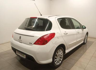 Фото Peugeot 308