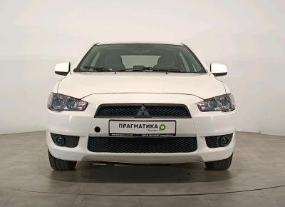 Фото Mitsubishi Lancer
