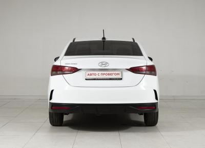 Фото Hyundai Solaris